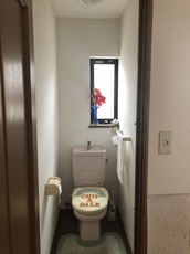 200419-komoritei toire 2kai mae.JPG