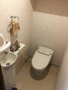 20180619　ysama toire mae.jpg