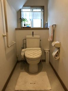 20181013 kasisama toire mae.jpg