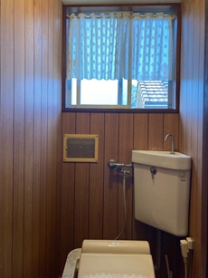 2021_11_18_kaijismasama toire mae1.jpg