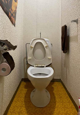 img_toilet_108_01.jpg