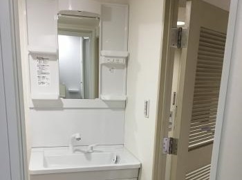 すべり台ボウルの「TOTO　Vシリーズ」