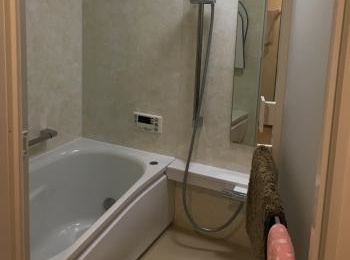 親水パワーの効果で軽くこすれば汚れがスッキリ。