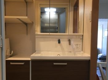 陶器のボウルでお手入れも簡単です。