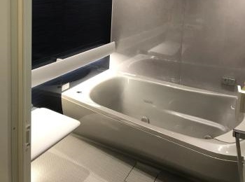 心も身体もリラックスできるTOTOの最高級バスルーム『シンラ』