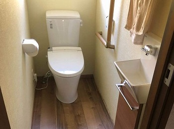 手洗い器を新設し、使いやすいトイレになりました。