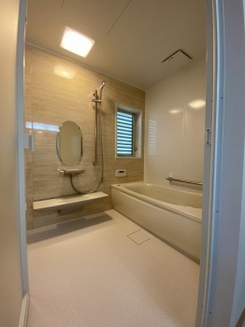 毎日のおふろのしあわせを最大限にする戸建用システムバスルーム『サザナ』